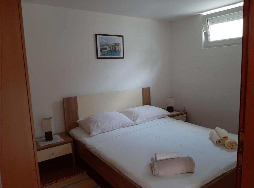 Apartments With A Parking Space Cizici, Krk - 15415 Malinska Εξωτερικό φωτογραφία